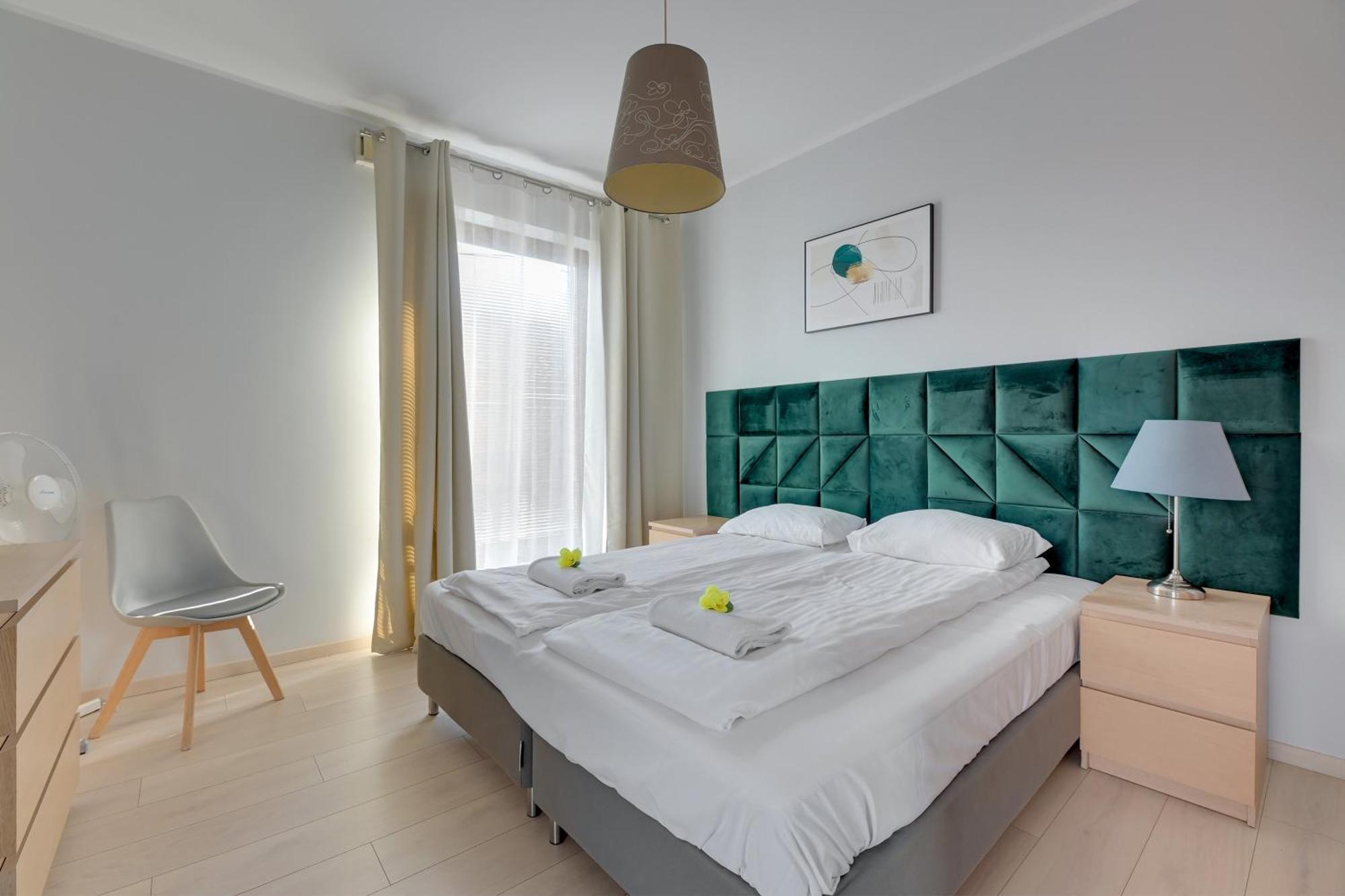Wave Apartments - Szafarnia Old Town Гданск Екстериор снимка
