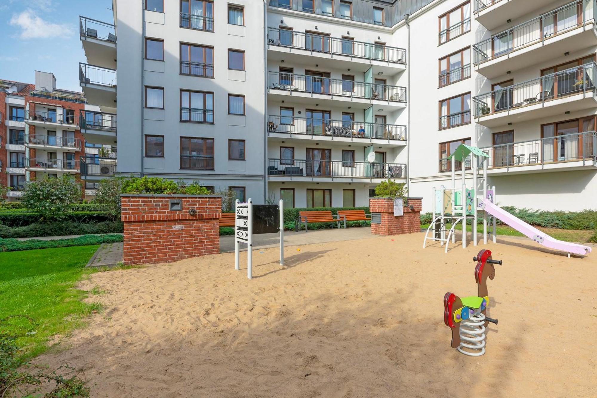 Wave Apartments - Szafarnia Old Town Гданск Екстериор снимка
